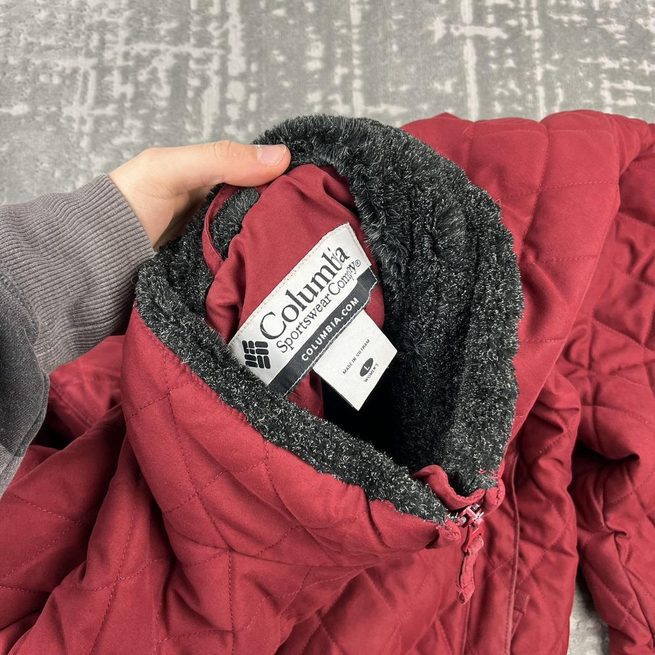 VINTAGE 00s COLUMBIA DIAMOND STITCH PUFFER JACKET RED