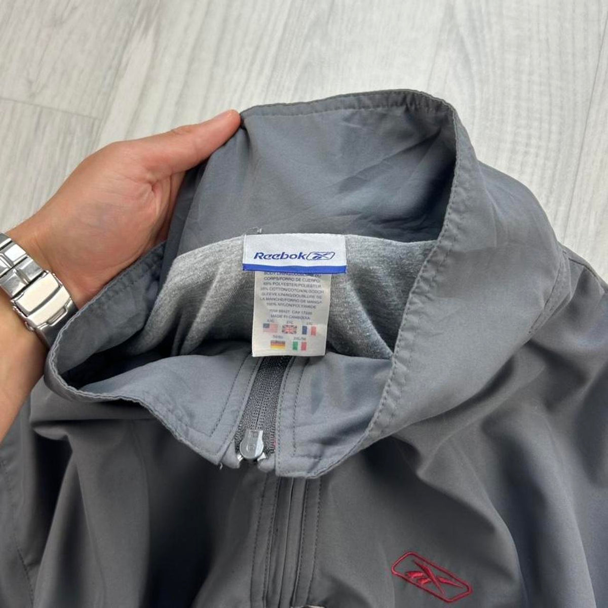 VINTAGE Y2K REEBOK TECHNICAL WINDBREAKER JACKET GREY