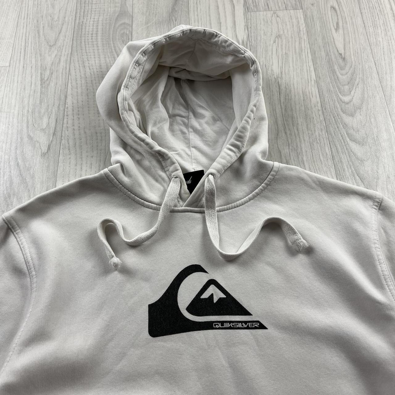 VINTAGE Y2K QUIKSILVER GRAPHIC HOODIE WHITE