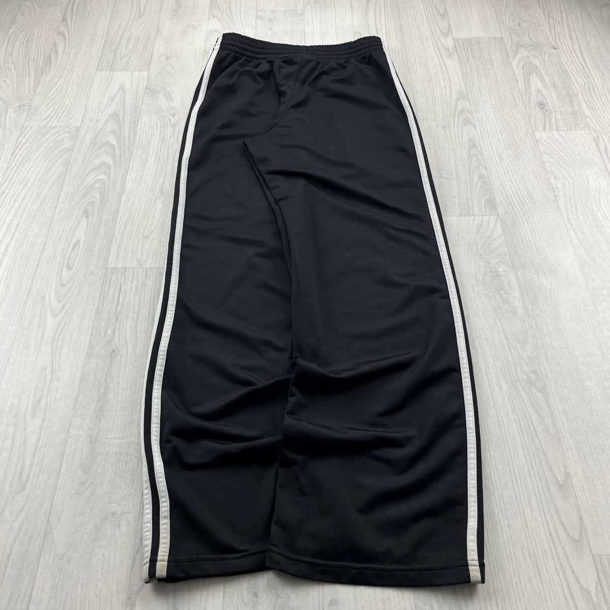 VINTAGE Y2K ADIDAS SIDE STRIPE BAGGY TRACKSUIT BOTTOMS BLACK