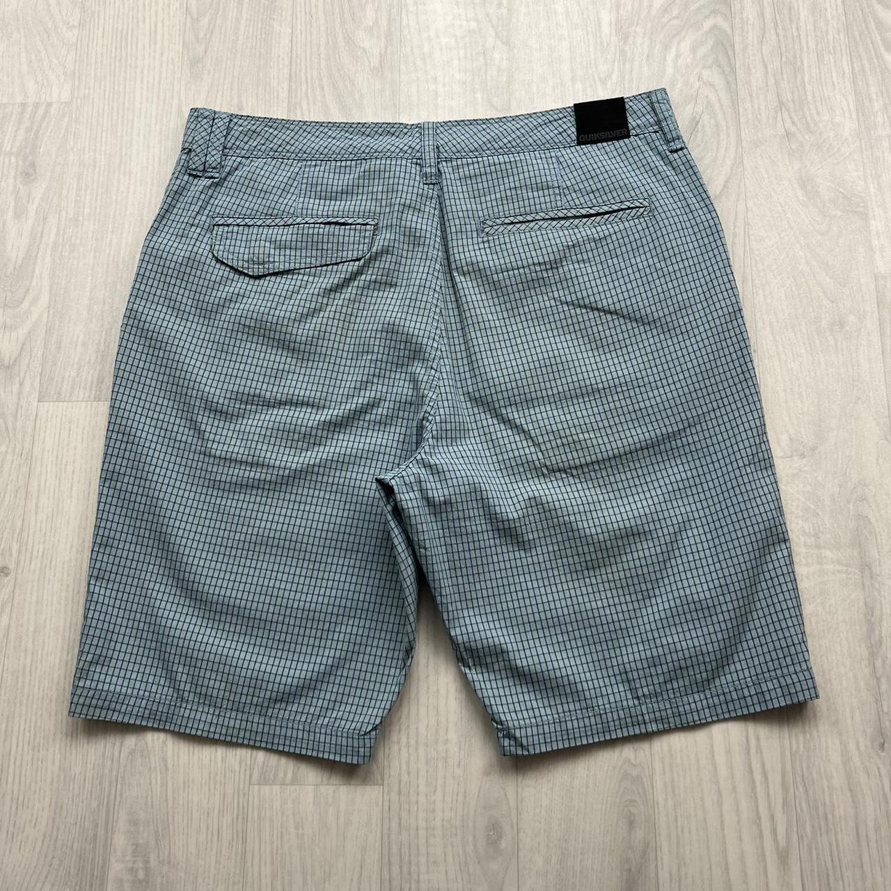 VINTAGE Y2K QUIKSILVER GINGHAM BAGGY BOARD SHORTS BLUE