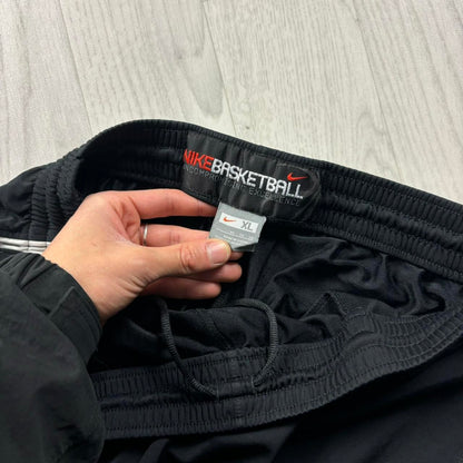 VINTAGE Y2K NIKE BASKETBALL BAGGY TRACKSUIT BOTTOMS BLACK
