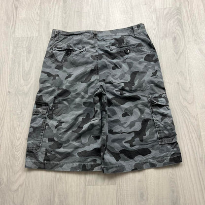 VINTAGE Y2K BAGGY CAMO CARGO SHORTS BLUE