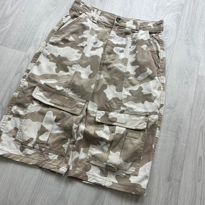 BERSHKA BAGGY LOOSE CAMO SHORTS