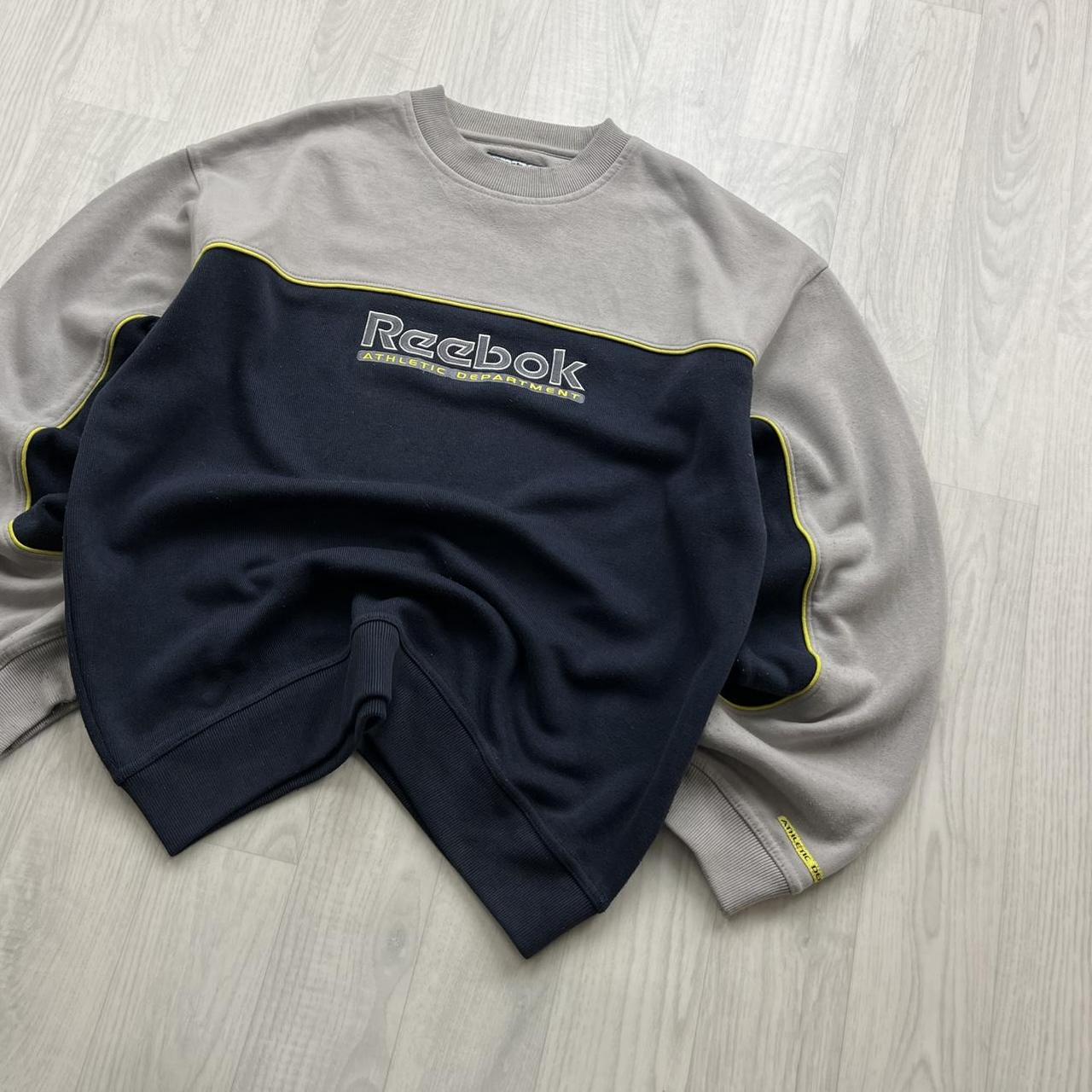 VINTAGE Y2K REEBOK SPELLOUT SWEATSHIRT NAVY GREY