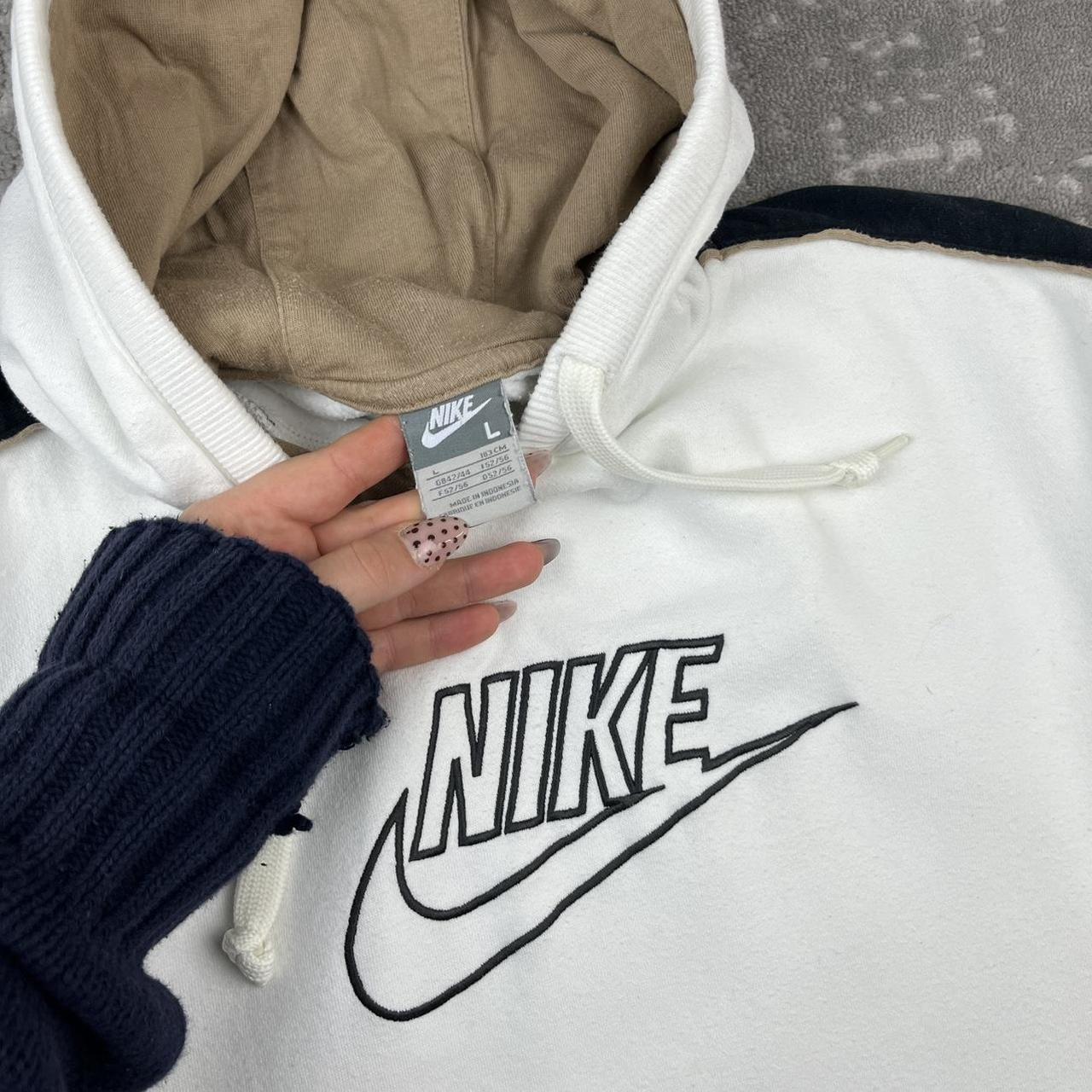 VINTAGE Y2K NIKE SPELL OUT HOODIE WHITE
