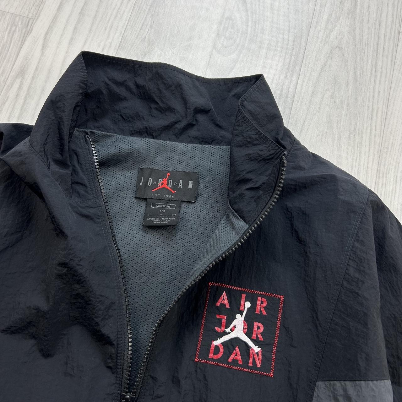 VINTAGE 00s JORDAN WINDBREAKER TRACK JACKET BLACK