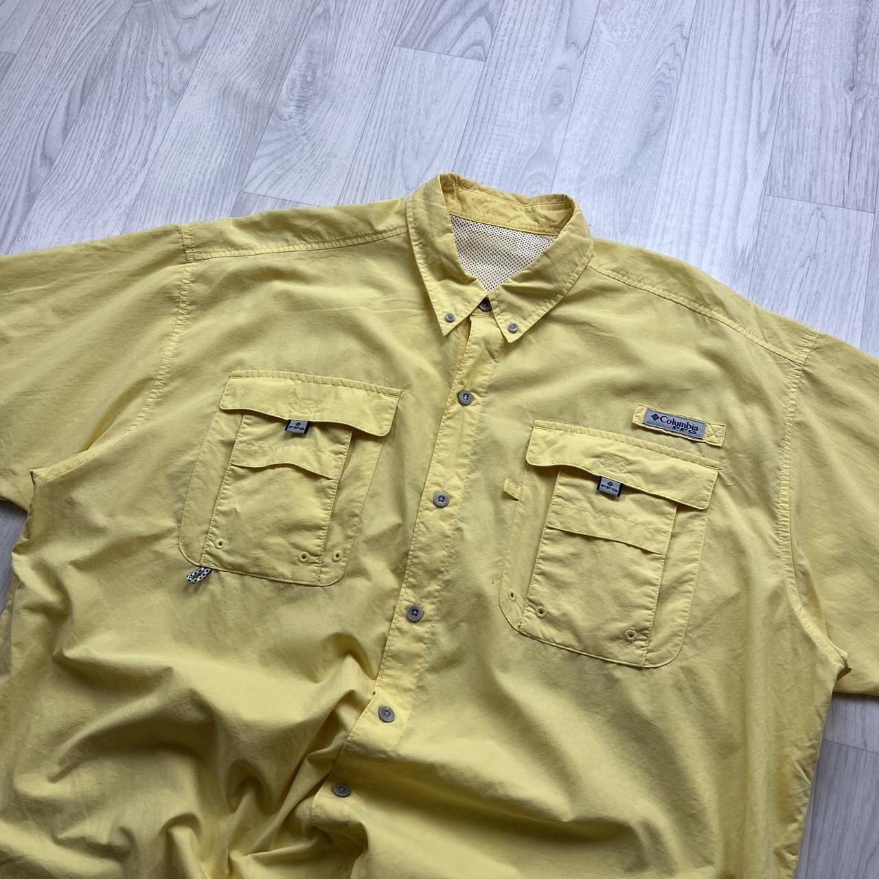 VINTAGE Y2K COLUMBIA UTILITY SHORT SLEEVE SHIRT YELLOW