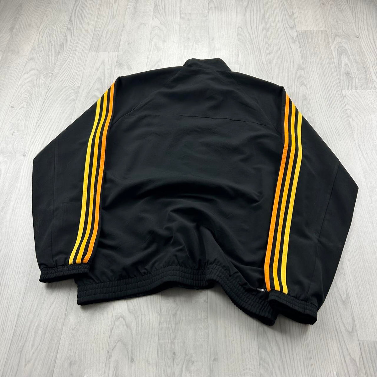VINTAGE Y2K ADIDAS ESSENTIALS LIGHTWEIGHT TRACK JACKET BLACK / ORANGE