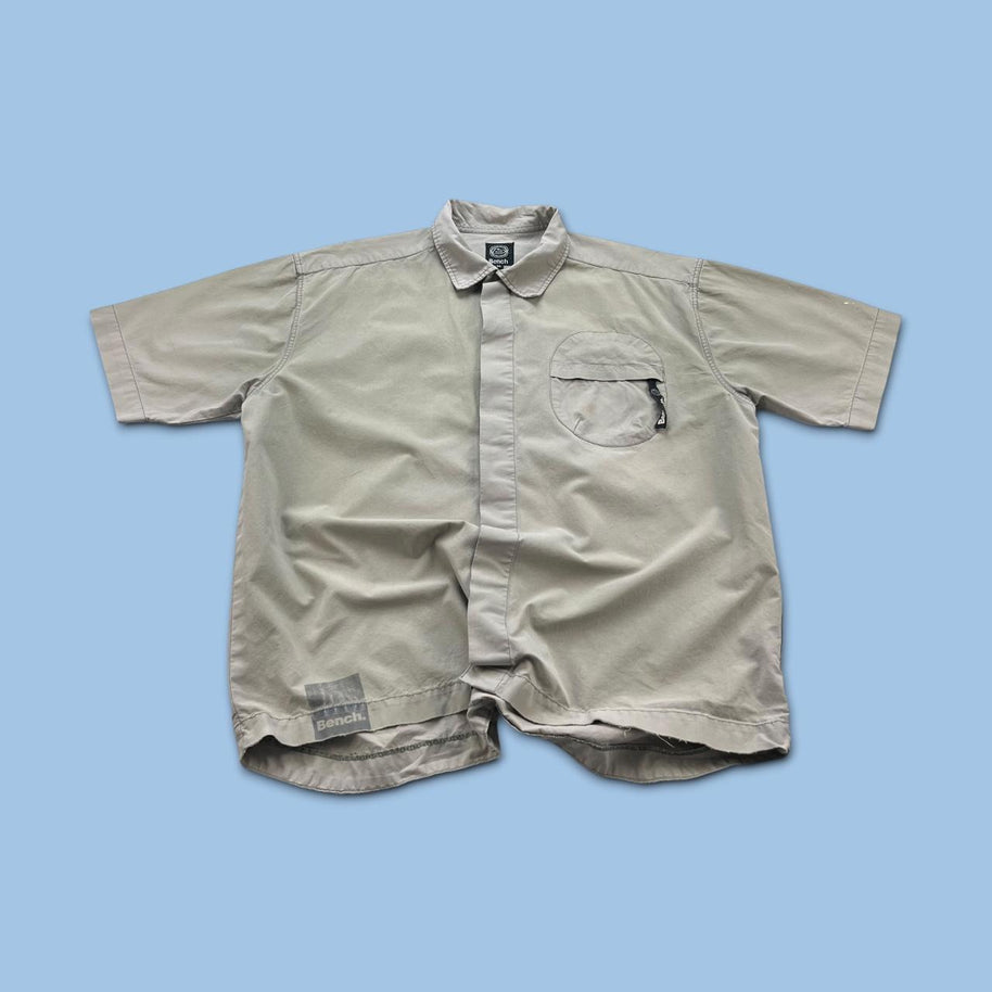 VINTAGE Y2K BENCH UTILITY SHORT SLEEVE BUTTON UP SHIRT BEIGE