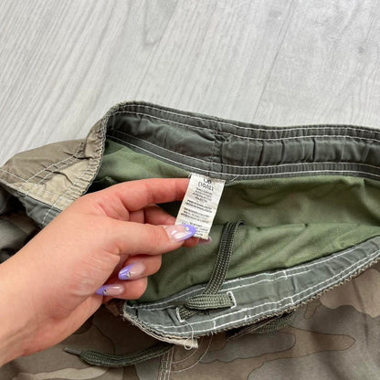 VINTAGE Y2K BAGGY CAMO CARGO BOARD SHORTS