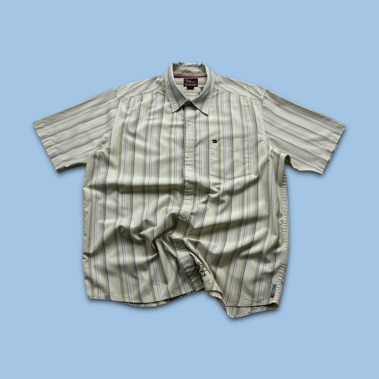 VINTAGE Y2K QUIKSILVER STRIPED SHORT SLEEVE SHIRT CREAM