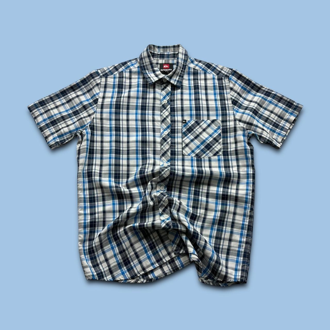 VINTAGE Y2K QUIKSILVER CHECKERED SHORT SLEEVE SHIRT BLUE