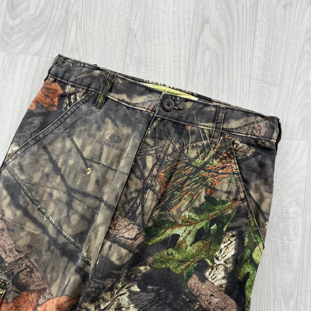 VINTAGE REALTREE BAGGY CAMO CARGO PANTS