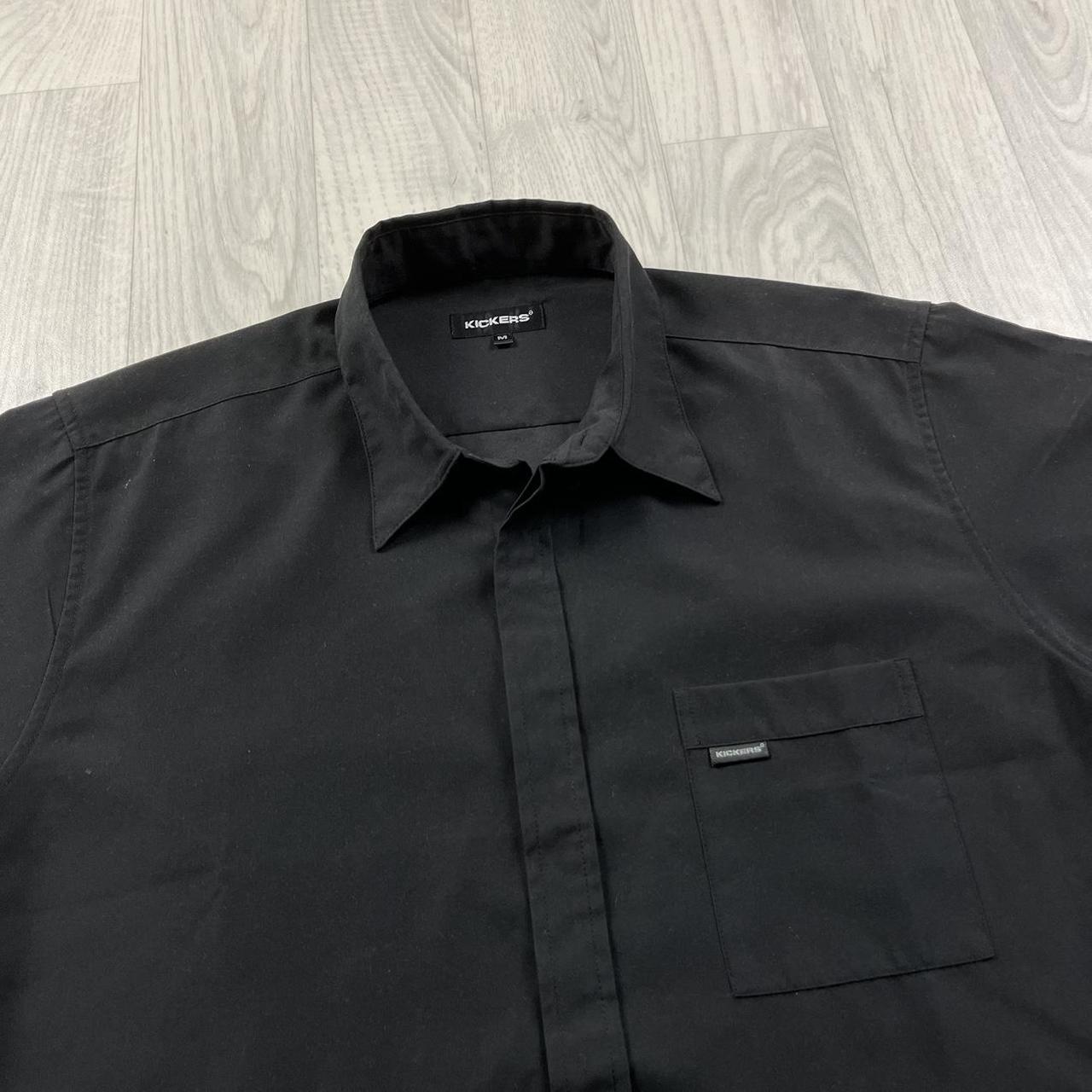 VINTAGE Y2K KICKERS SHORT SLEEVE SHIRT BLACK