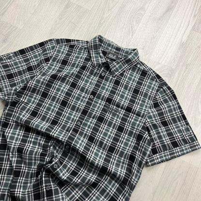 VINTAGE Y2K JACK WOLFSKIN CHECKERED SHORT SLEEVE BUTTON UP SHIRT BLACK