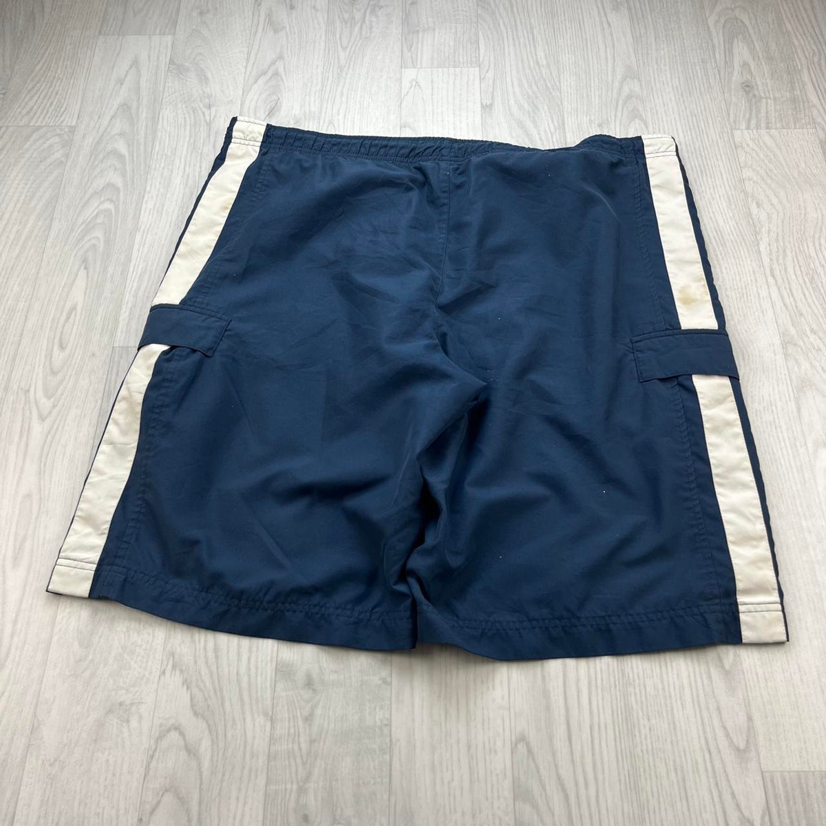 VINTAGE Y2K NIKE BAGGY SPORT CARGO SHORTS NAVY