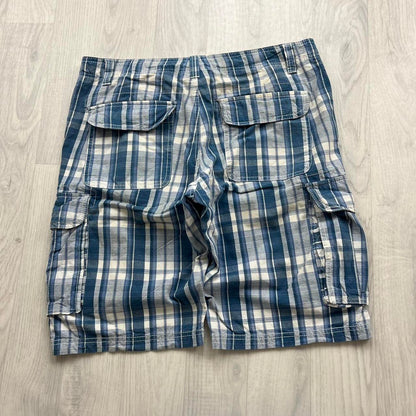 VINTAGE Y2K BAGGY CHECKERED PLAID SHORTS BLUE / WHITE