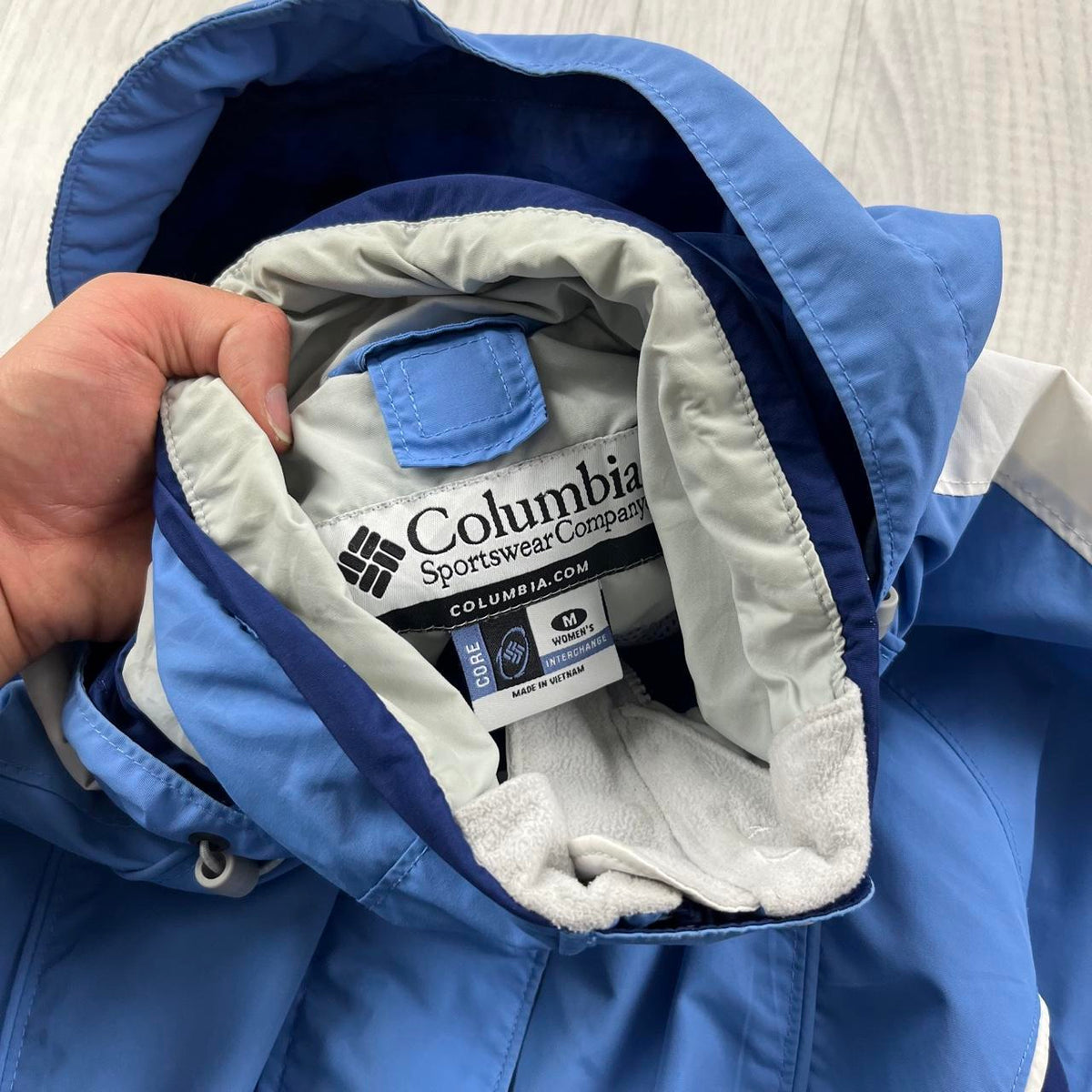 VINTAGE Y2K COLUMBIA TECHNICAL SKI JACKET BLUE