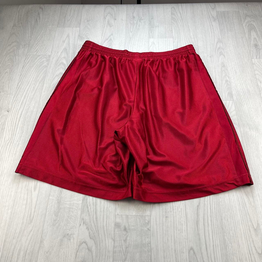 VINTAGE Y2K NIKE BAGGY BASKETBALL SPORT SHORTS RED