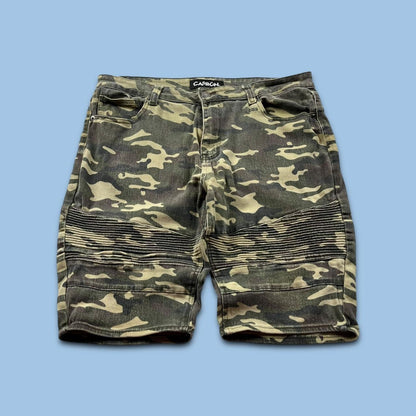 VINTAGE Y2K LOOSE CAMO SHORTS