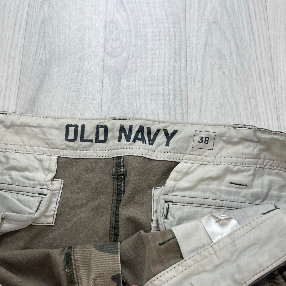 VINTAGE Y2K OLD NAVY BAGGY CAMO CARGO SHORTS GREEN