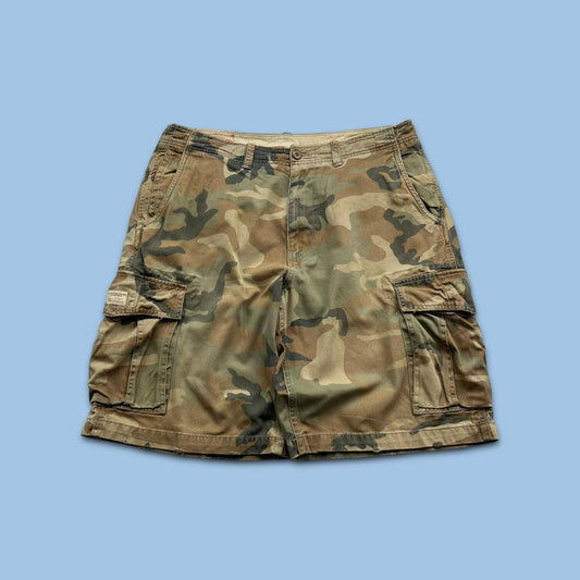 VINTAGE Y2K BAGGY CAMO CARGO SHORTS