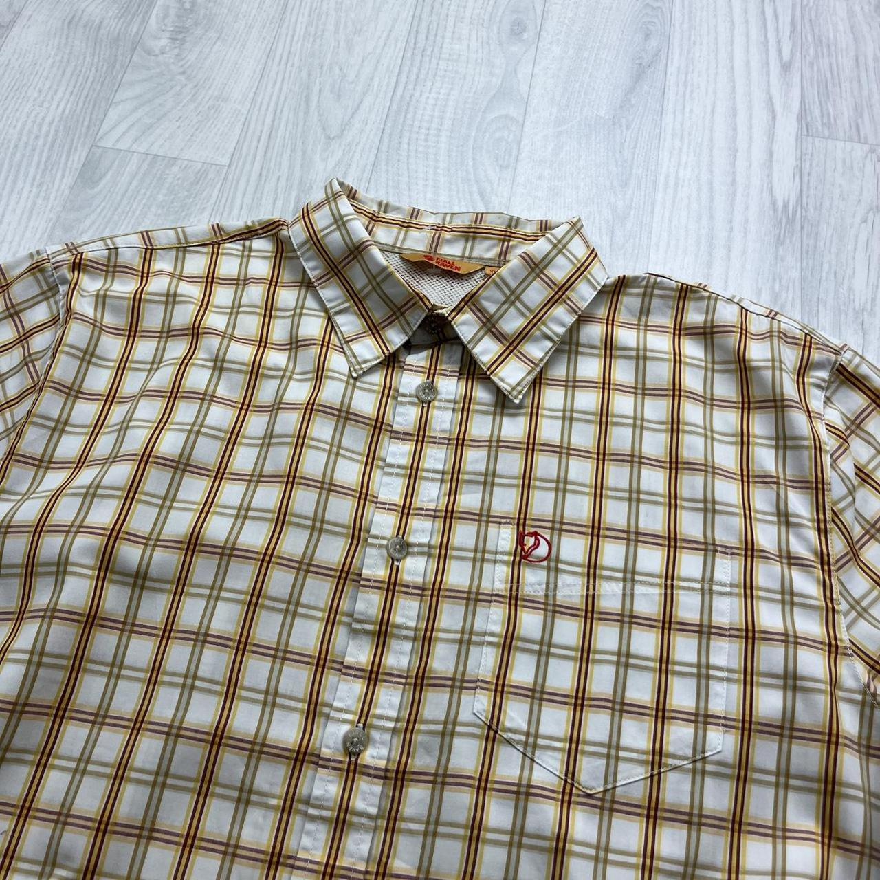 VINTAGE Y2K FJÄLLRAVEN CHECKERED SHORT SLEEVE SHIRT WHITE