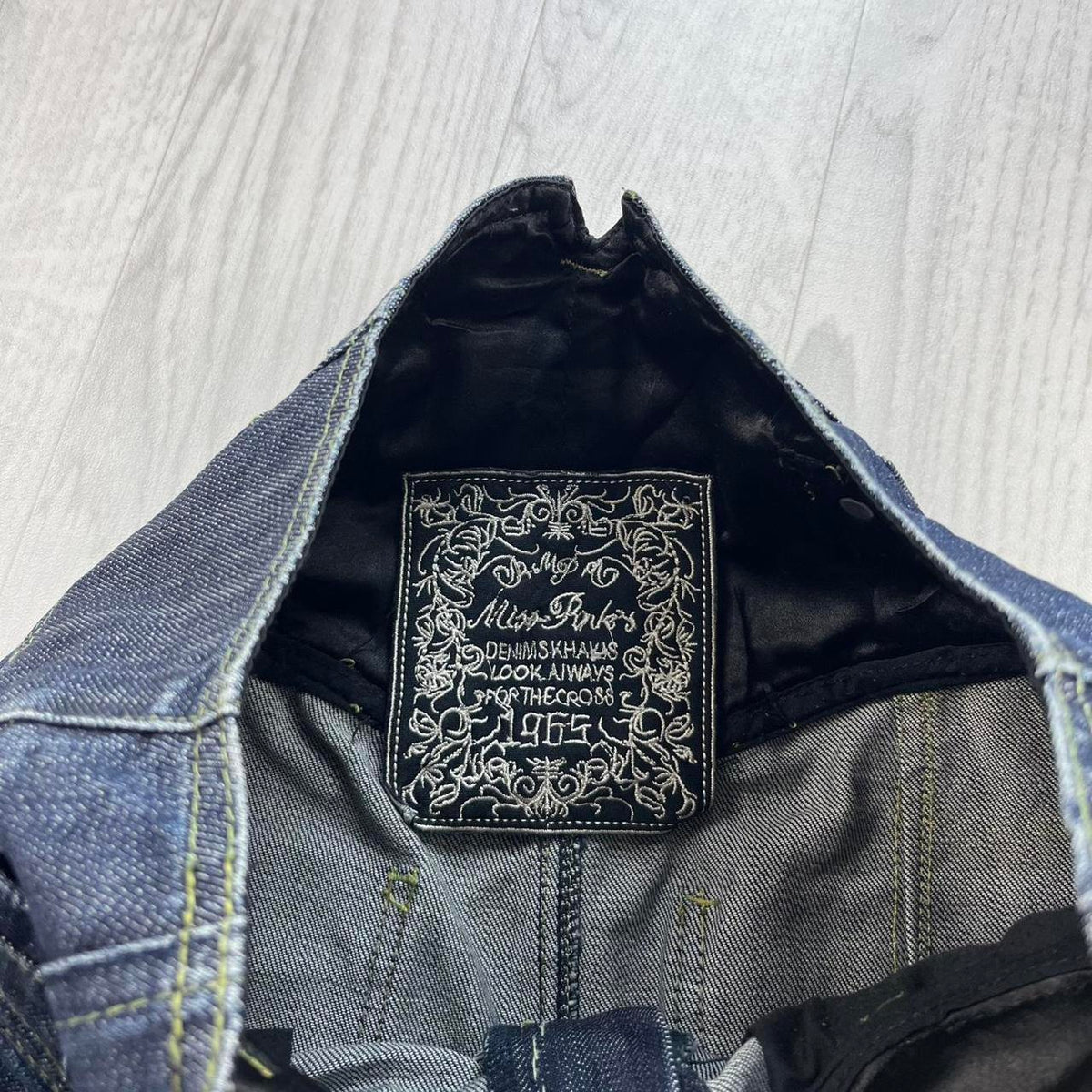 VINTAGE Y2K DENIM BUCKLE MIDI SKIRT NAVY