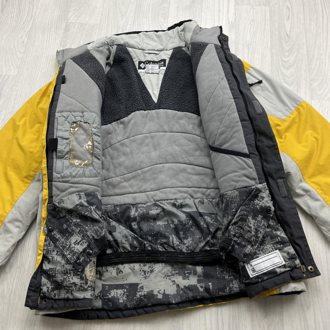 VINTAGE 00s COLUMBIA UTILITY SKI JACKET YELLOW GREY