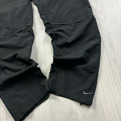 VINTAGE Y2K NIKE STRAIGHT LEG BAGGY TRACKSUIT BOTTOMS BLACK