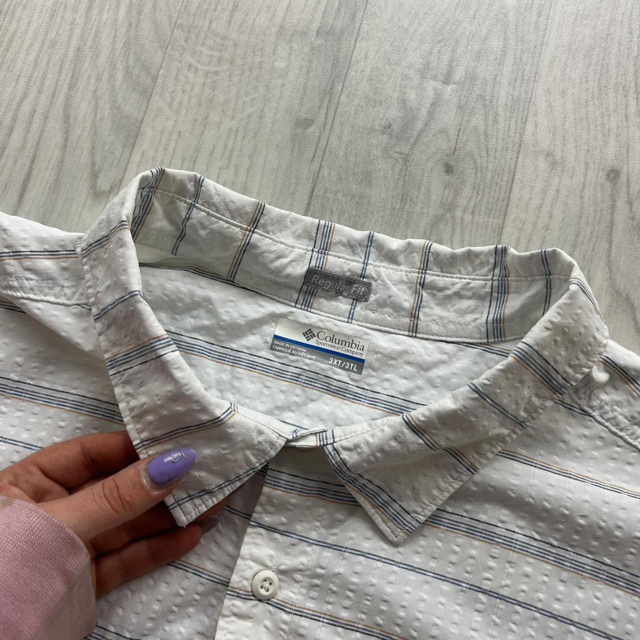 VINTAGE Y2K COLUMBIA STRIPED SHORT SLEEVE SHIRT WHITE