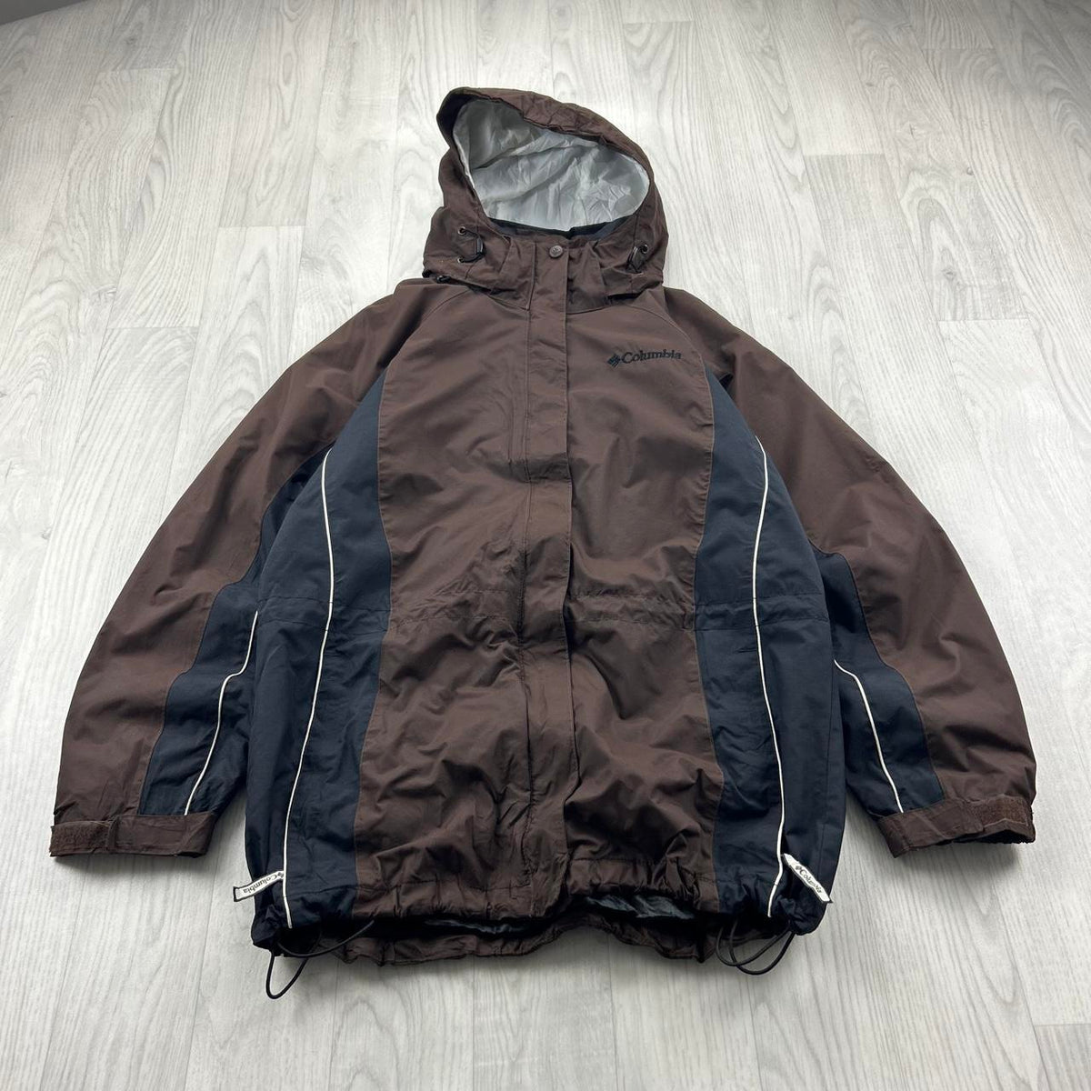 VINTAGE Y2K COLUMBIA TECHNICAL UTILITY SKI JACKET BROWN