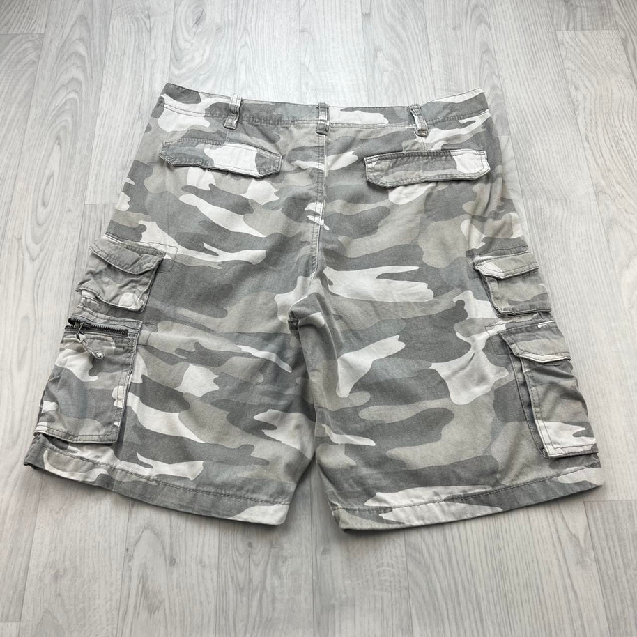 VINTAGE Y2K OCEAN PACIFIC BAGGY CAMO CARGO SHORTS GREY
