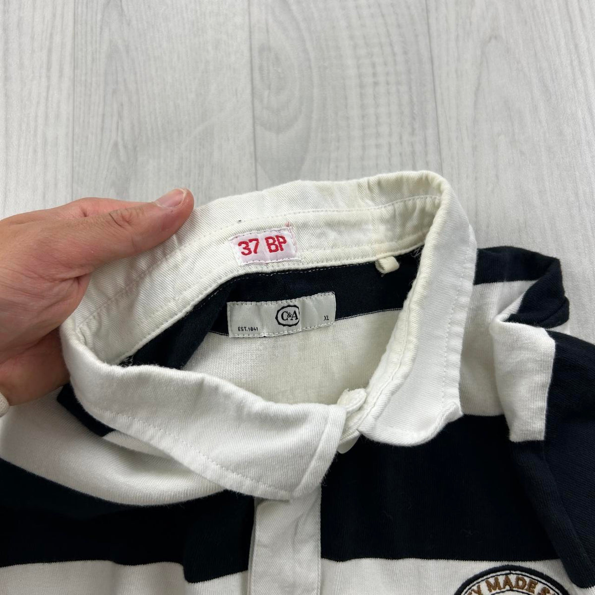 VINTAGE Y2K STRIPED LONG SLEEVE RUGBY POLO SHIRT BLACK / WHITE