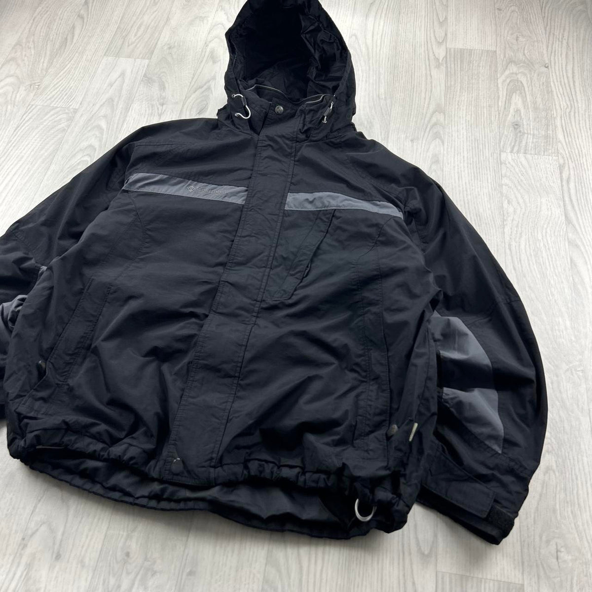 VINTAGE Y2K COLUMBIA TECHNICAL UTILITY SKI JACKET BLACK