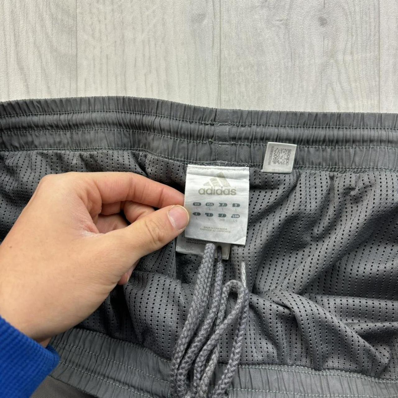 VINTAGE Y2K ADIDAS BAGGY TRACKSUIT BOTTOMS GREY