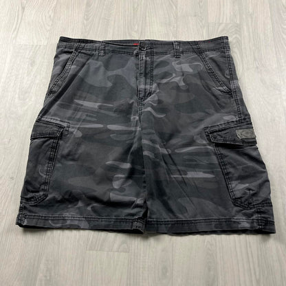 VINTAGE Y2K UNION BAY BAGGY LOOSE CAMO SHORTS GREY