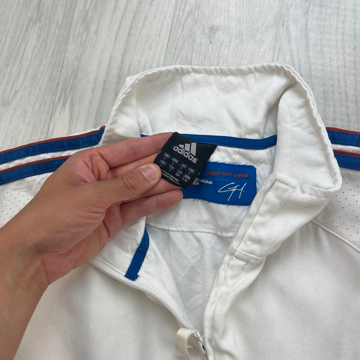 VINTAGE Y2K ADIDAS WINDBREAKER JACKET WHITE