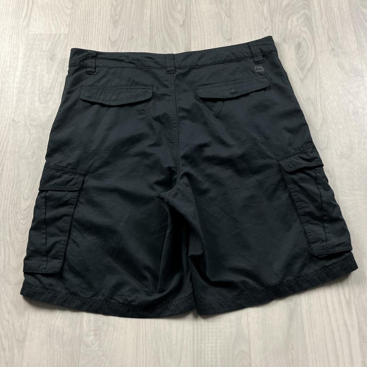 VINTAGE Y2K QUIKSILVER BAGGY LOOSE SHORTS BLACK
