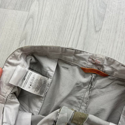 VINTAGE Y2K DOCKERS BAGGY CAMO CARGO SHORTS