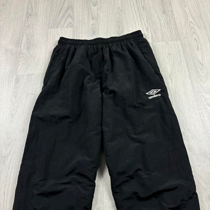 UMBRO FLEECE LINED TRACKSUIT BOTTOMS BLACK