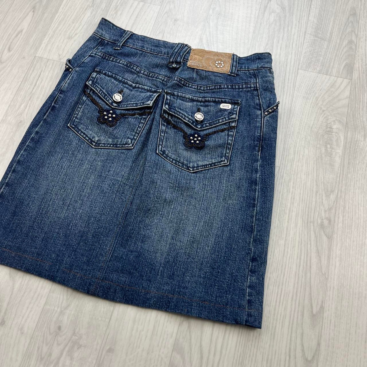 VINTAGE Y2K AMICHI JEANS DENIM MIDI EMBROIDERED SKIRT BLUE