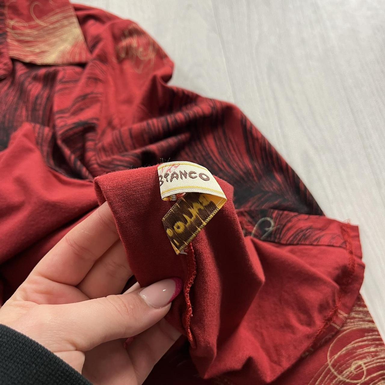 VINTAGE Y2K LONG SLEEVE BUTTON GRAPHIC SHIRT RED