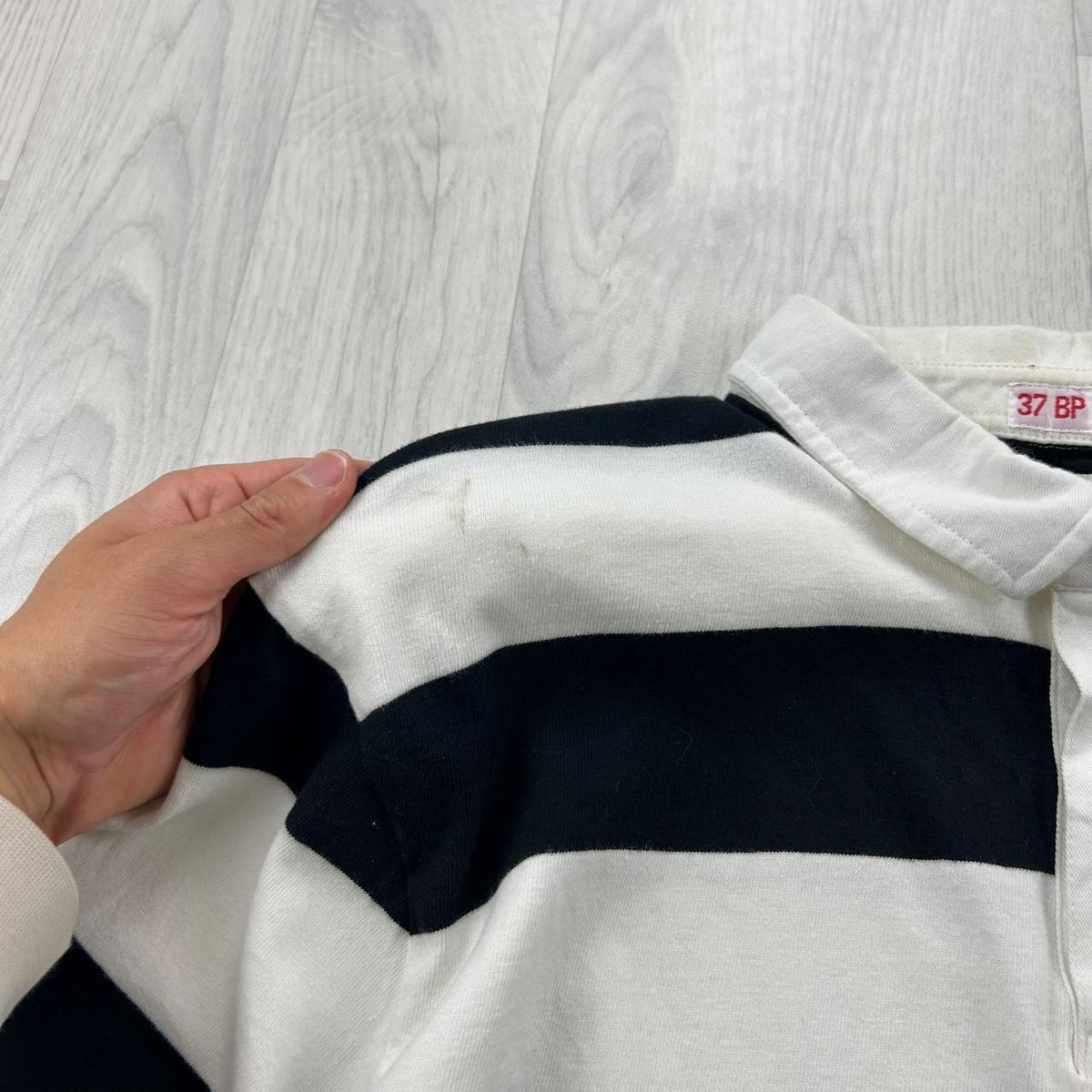 VINTAGE Y2K STRIPED LONG SLEEVE RUGBY POLO SHIRT BLACK / WHITE