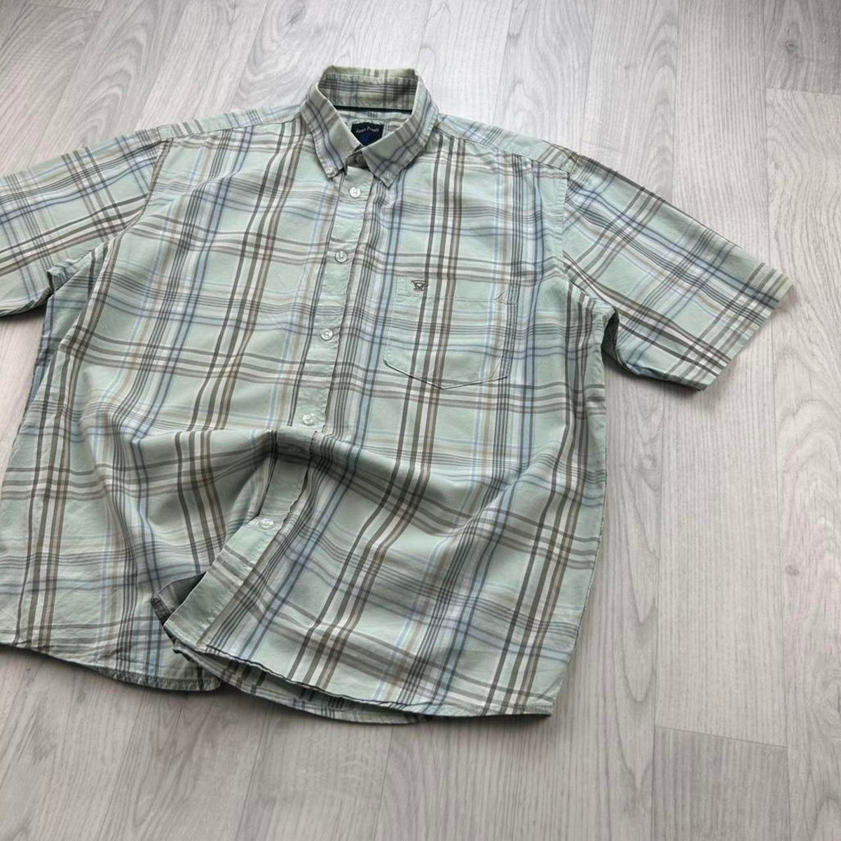 VINTAGE 00s JAMES PRINGLE CHECKERED SHORT SLEEVE BUTTON UP SHIRT LIGHT BLUE