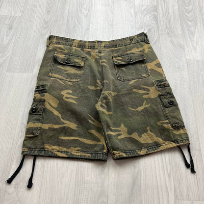 VINTAGE Y2K BAGGY CAMO CARGO SHORTS