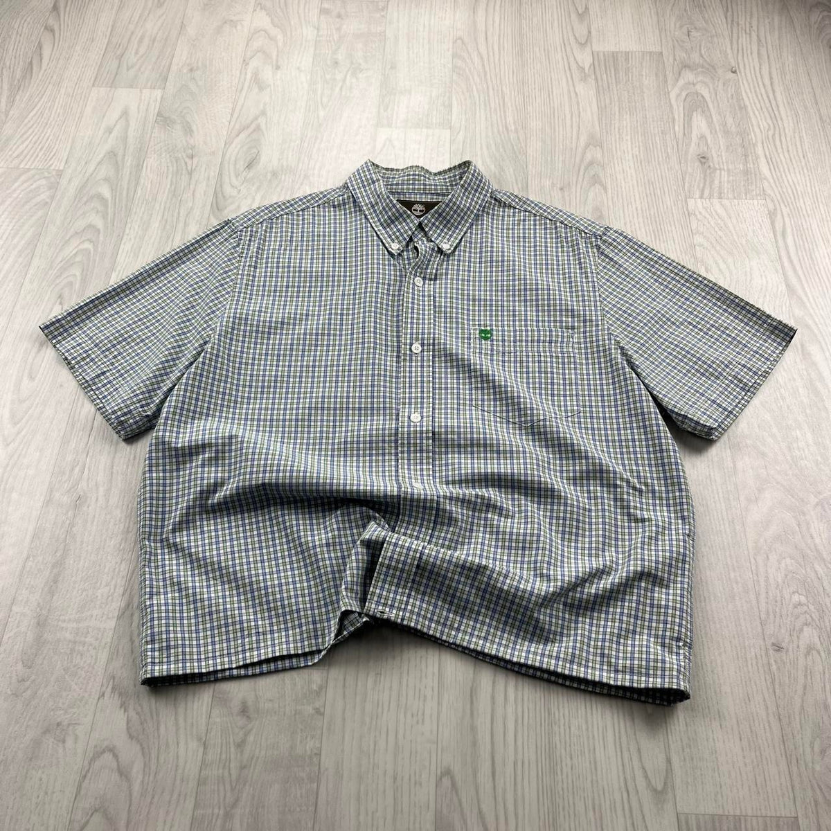 VINTAGE 00s TIMBERLAND CHECKERED CROPPED SHORT SLEEVE BUTTON UP SHIRT GREEN