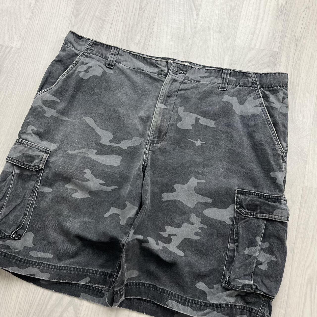 VINTAGE Y2K ROUTE 66 BAGGY CAMO CARGO SHORTS GREY