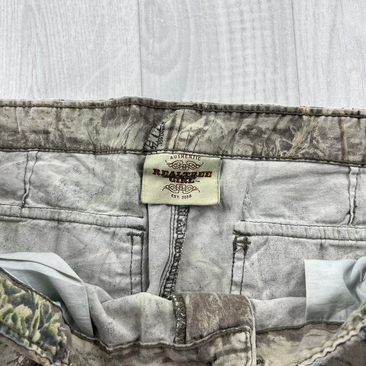 VINTAGE REALTREE BAGGY FLARED CAMO CARGO PANTS